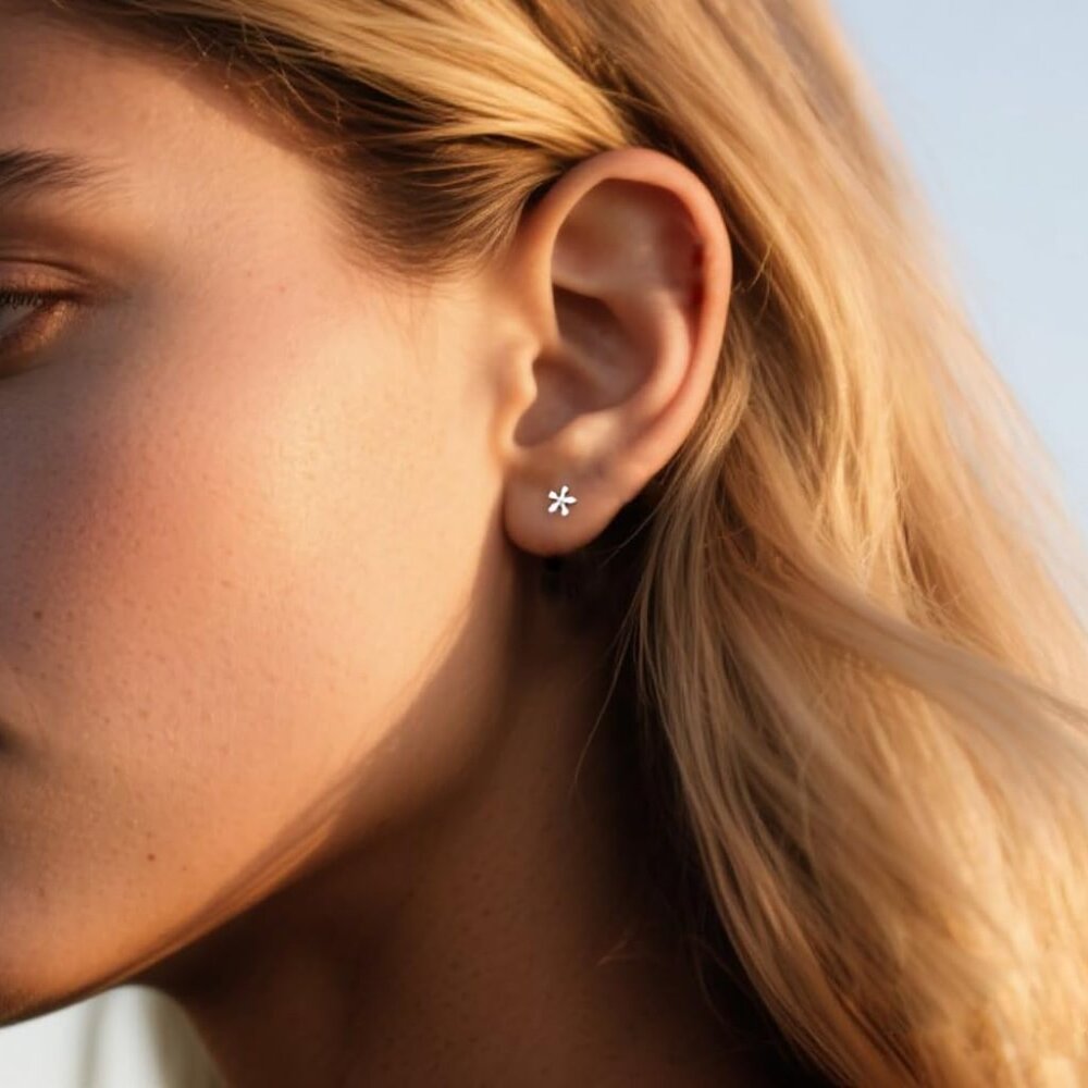 Solid 925 Sterling Silver Daisy Stud Earrings Flo… - image 3